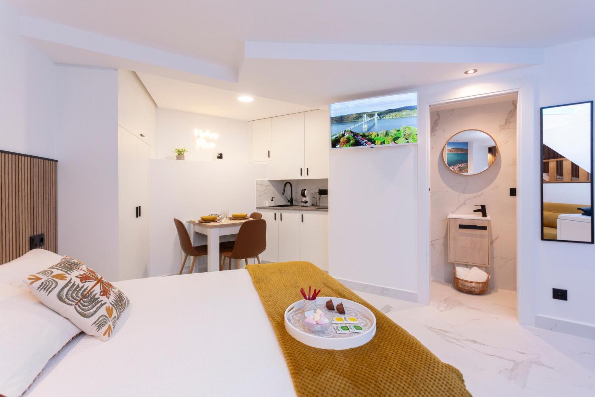 Apartamentos Triple M Мальпіка Екстер'єр фото