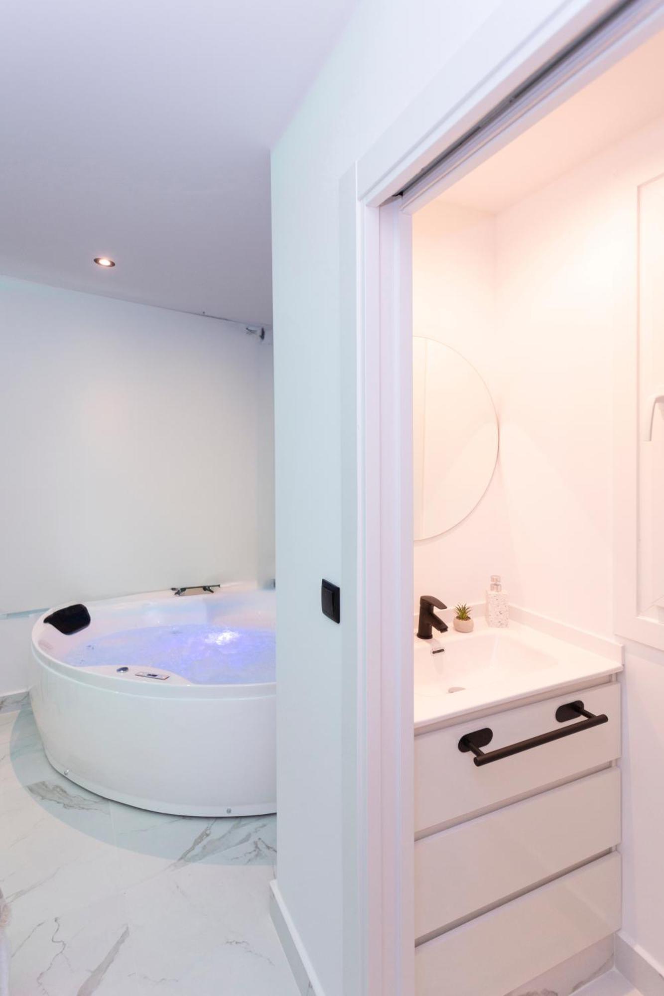 Apartamentos Triple M Мальпіка Екстер'єр фото