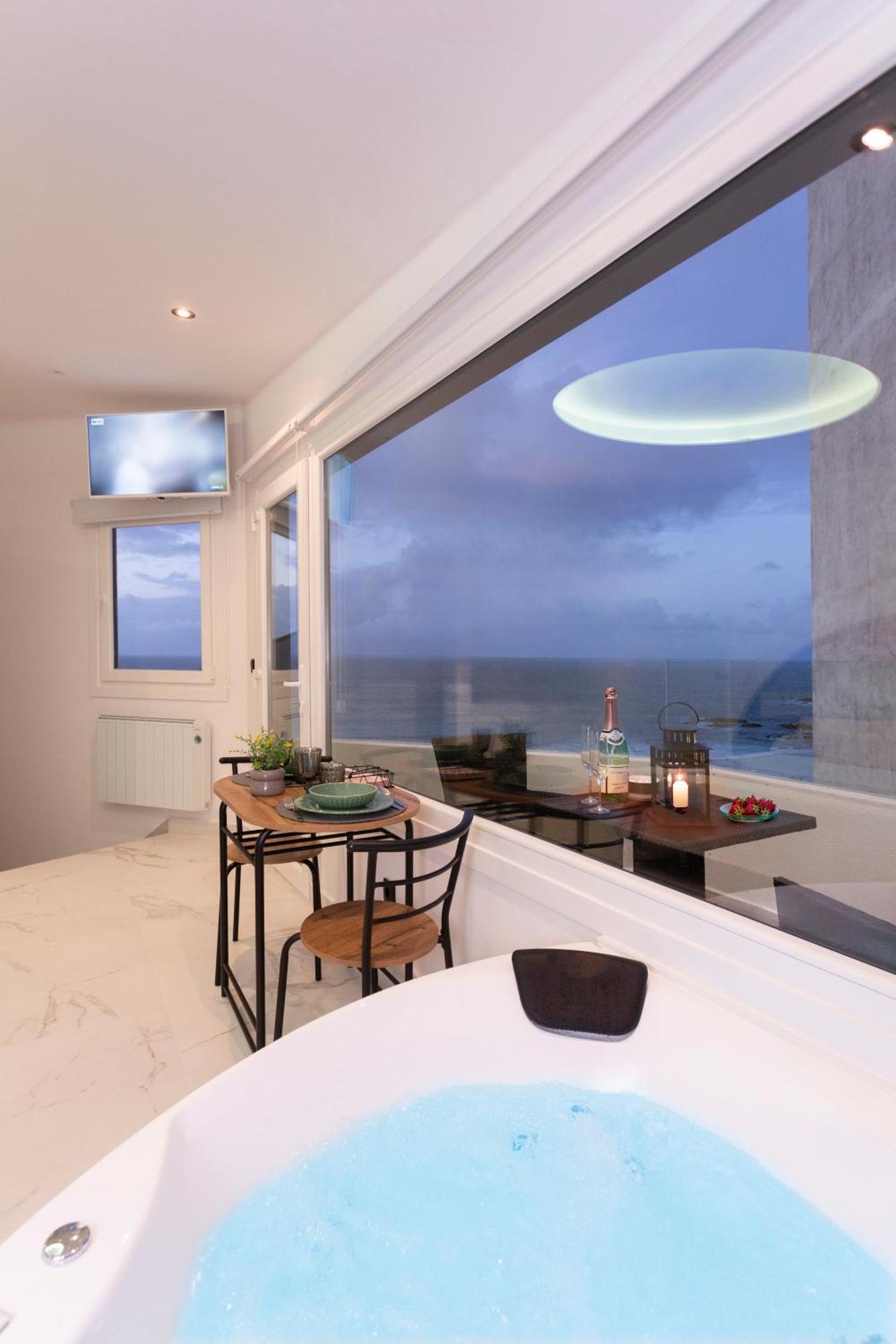 Apartamentos Triple M Мальпіка Екстер'єр фото