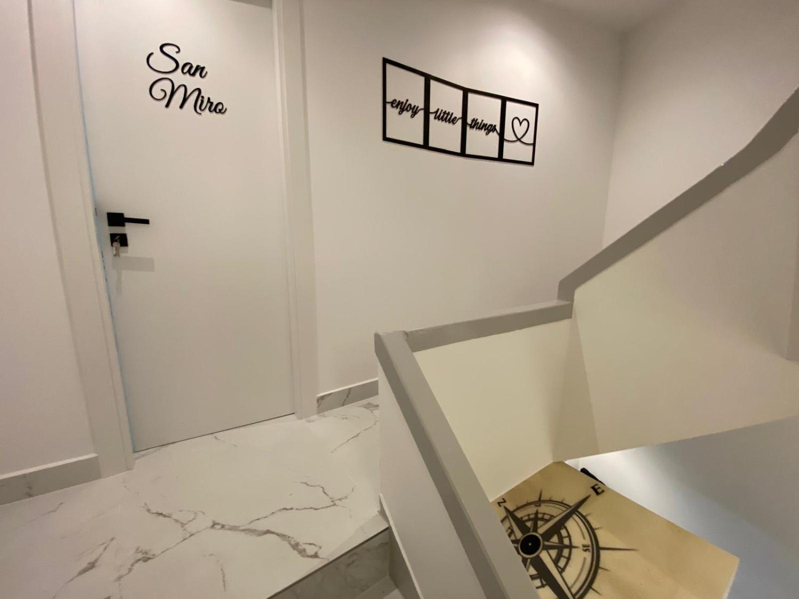 Apartamentos Triple M Мальпіка Екстер'єр фото